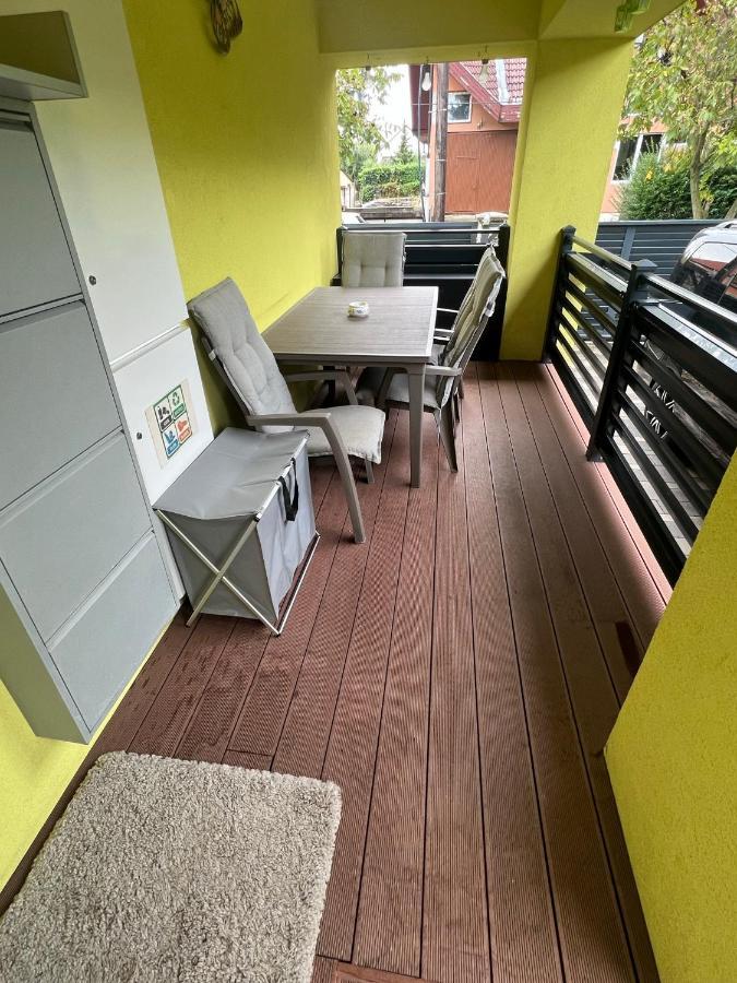 Star Street Home Mosonmagyaróvár Екстериор снимка